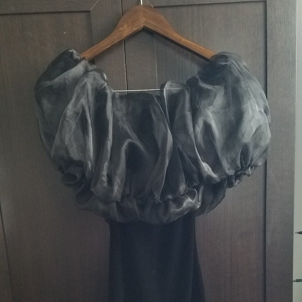 NWT VELVET MINI BLACK FESTIVE COLLECTION DRESS. - Picture 6 of 7